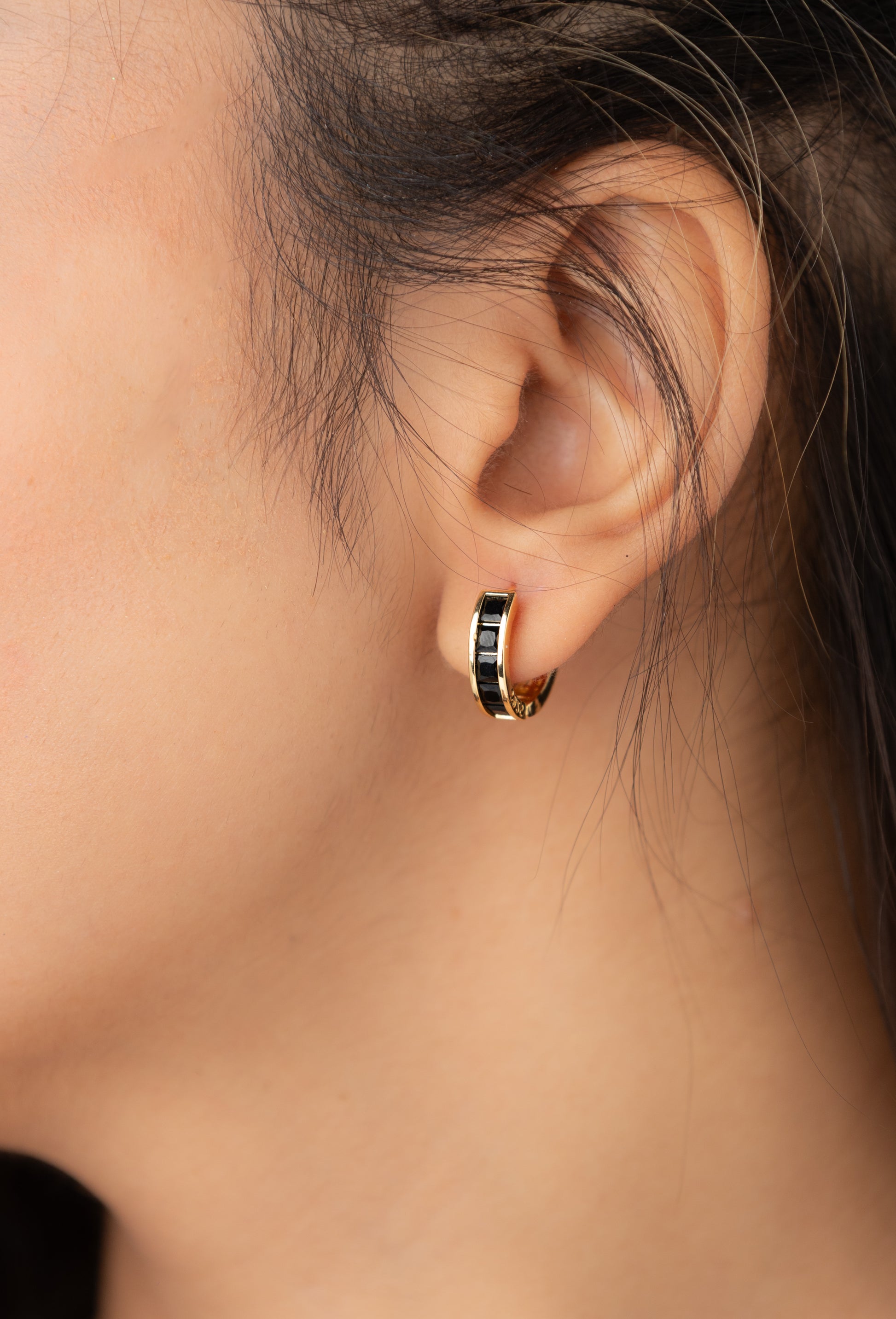 Black Hoop Earring (18K Gold Plated)