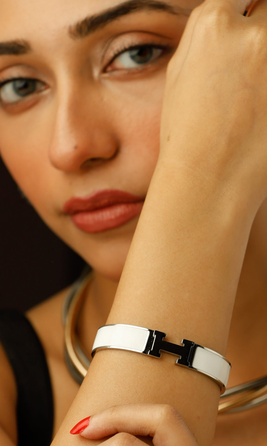 Hermes Signature Bracelet (18K Gold Plated) in White