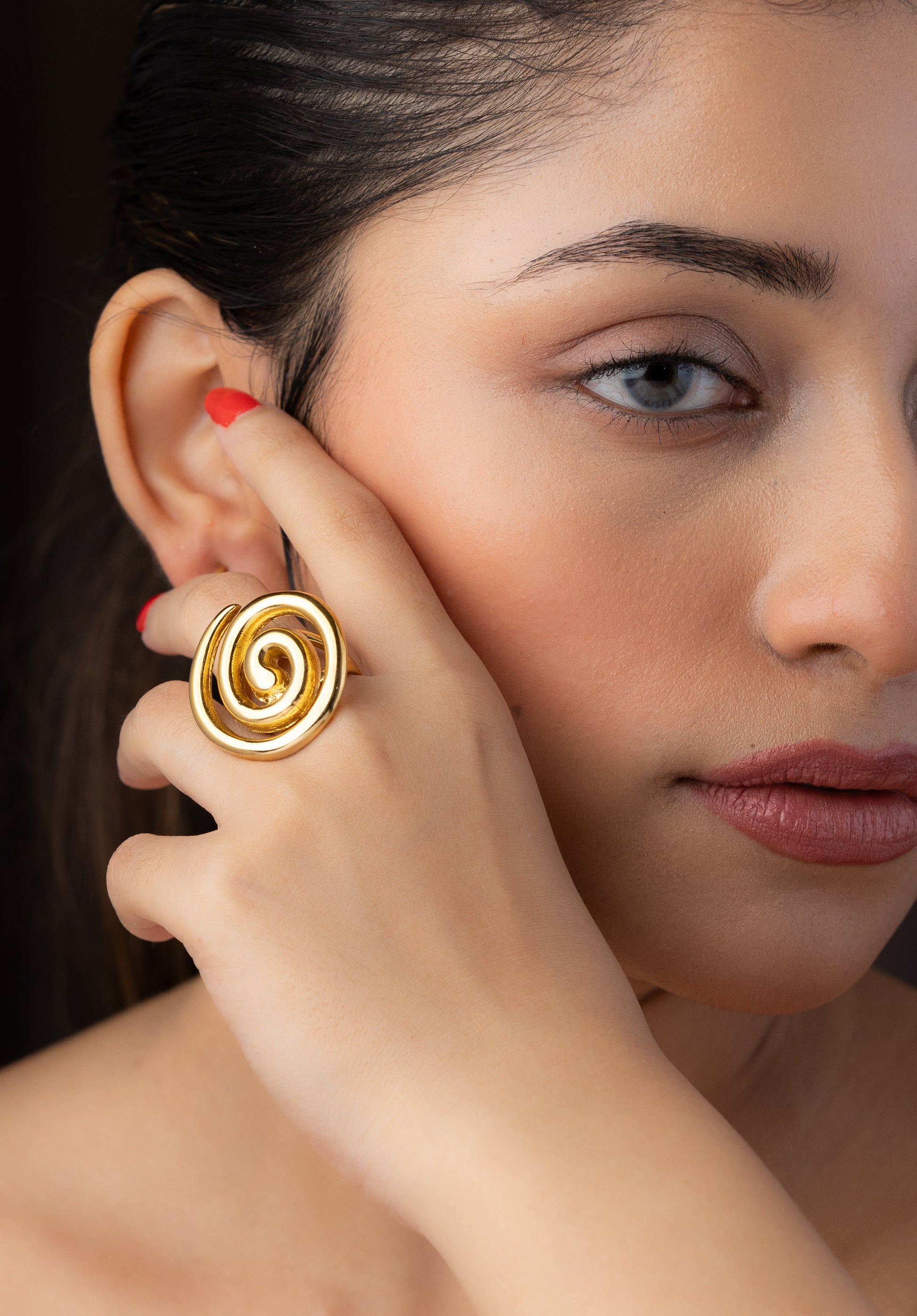 Swirly Ring in Gold (18K Gold Plated)