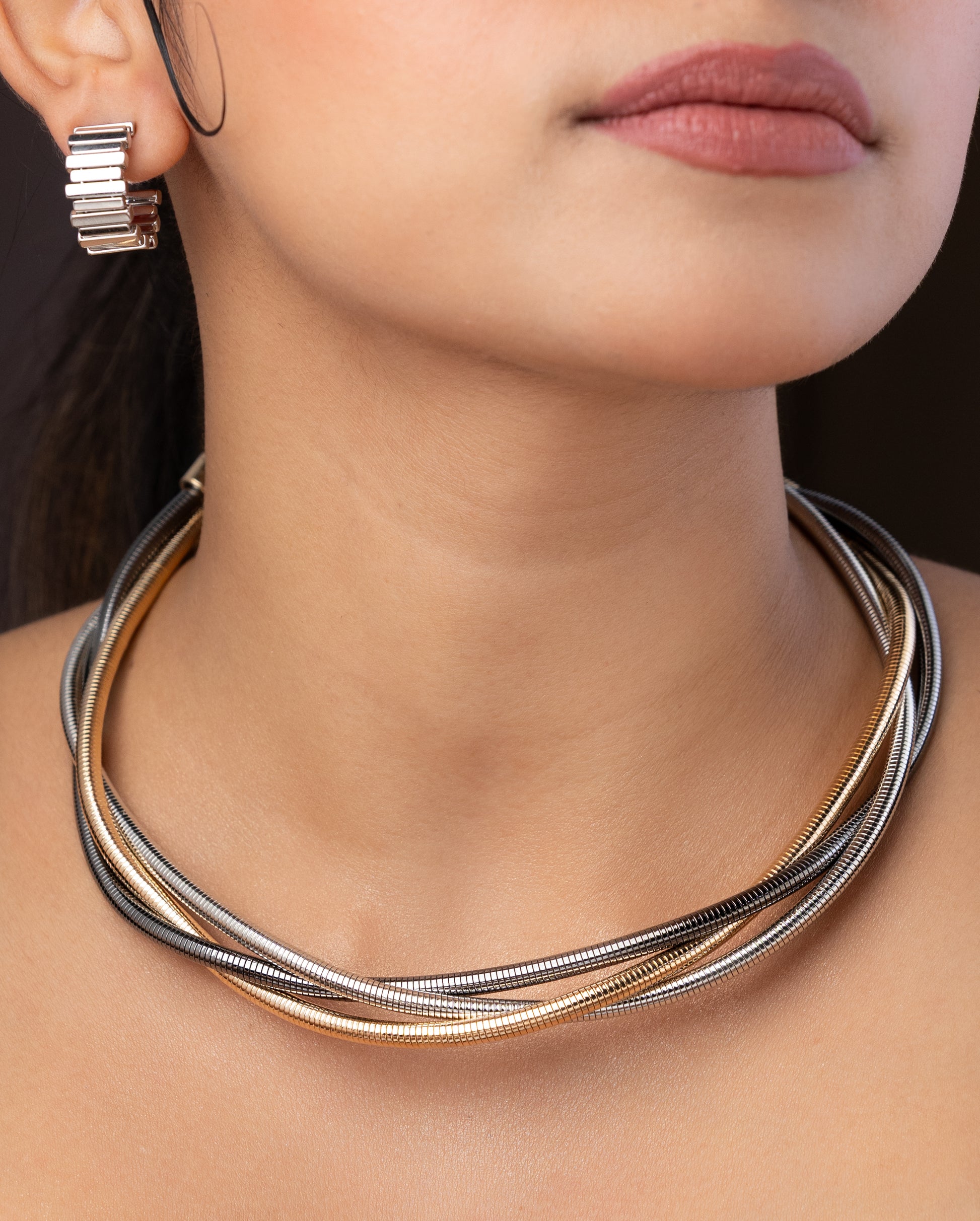 Triple Layer Entwined Neckpiece Multi-Coloured