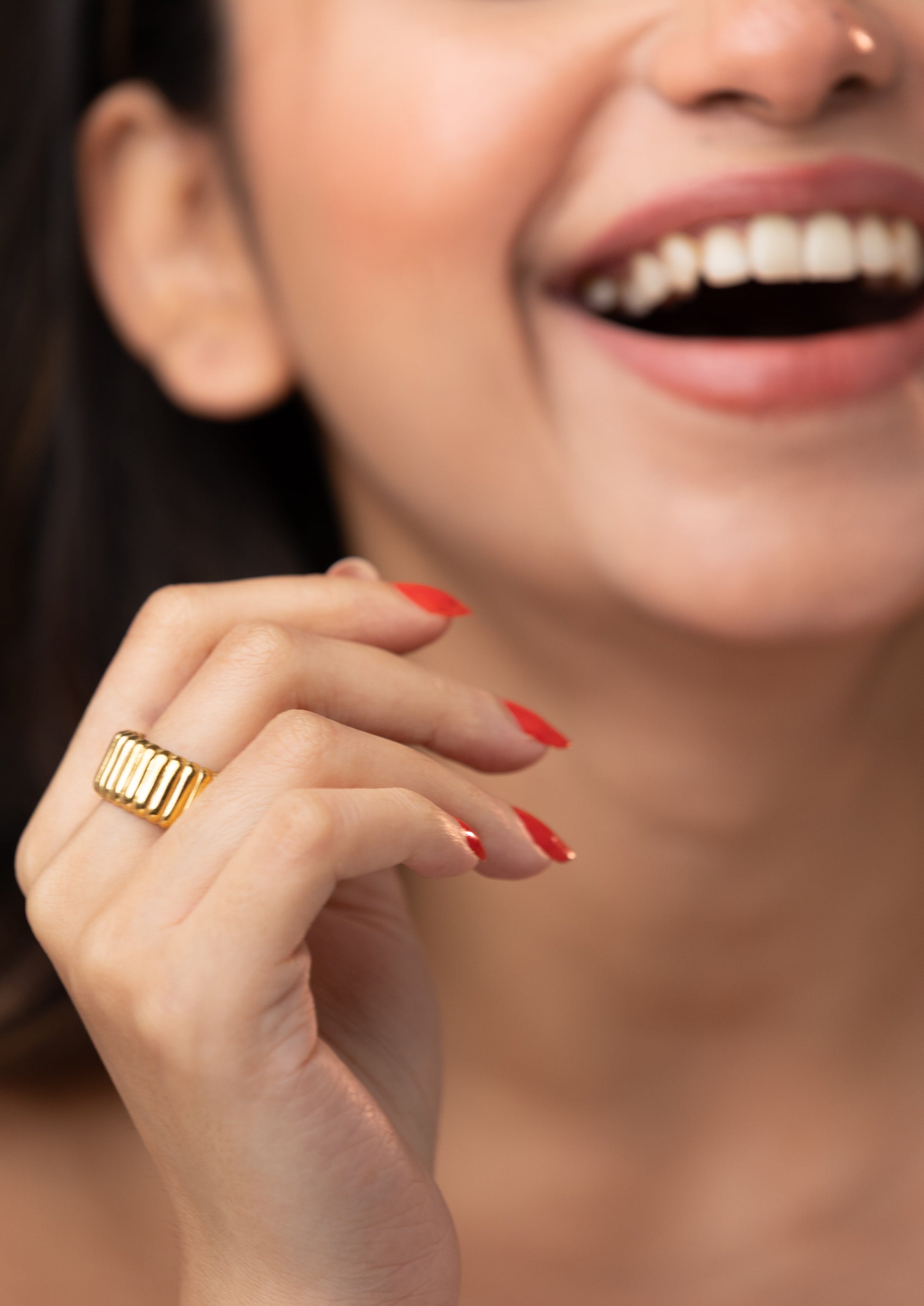 Ribbed Open Ring in Gold (18K Gold Plated)
