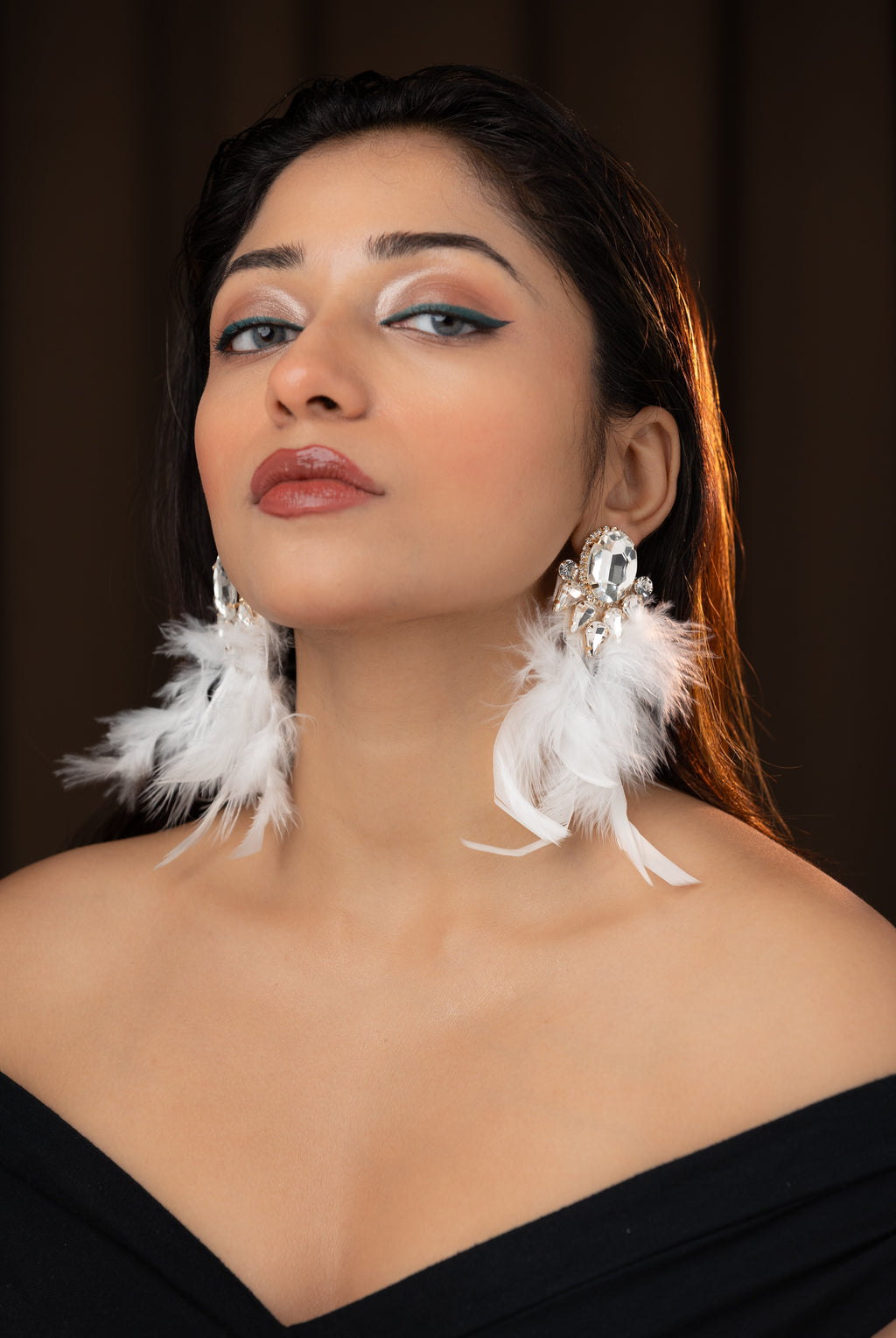 Feather Stone Earring in White