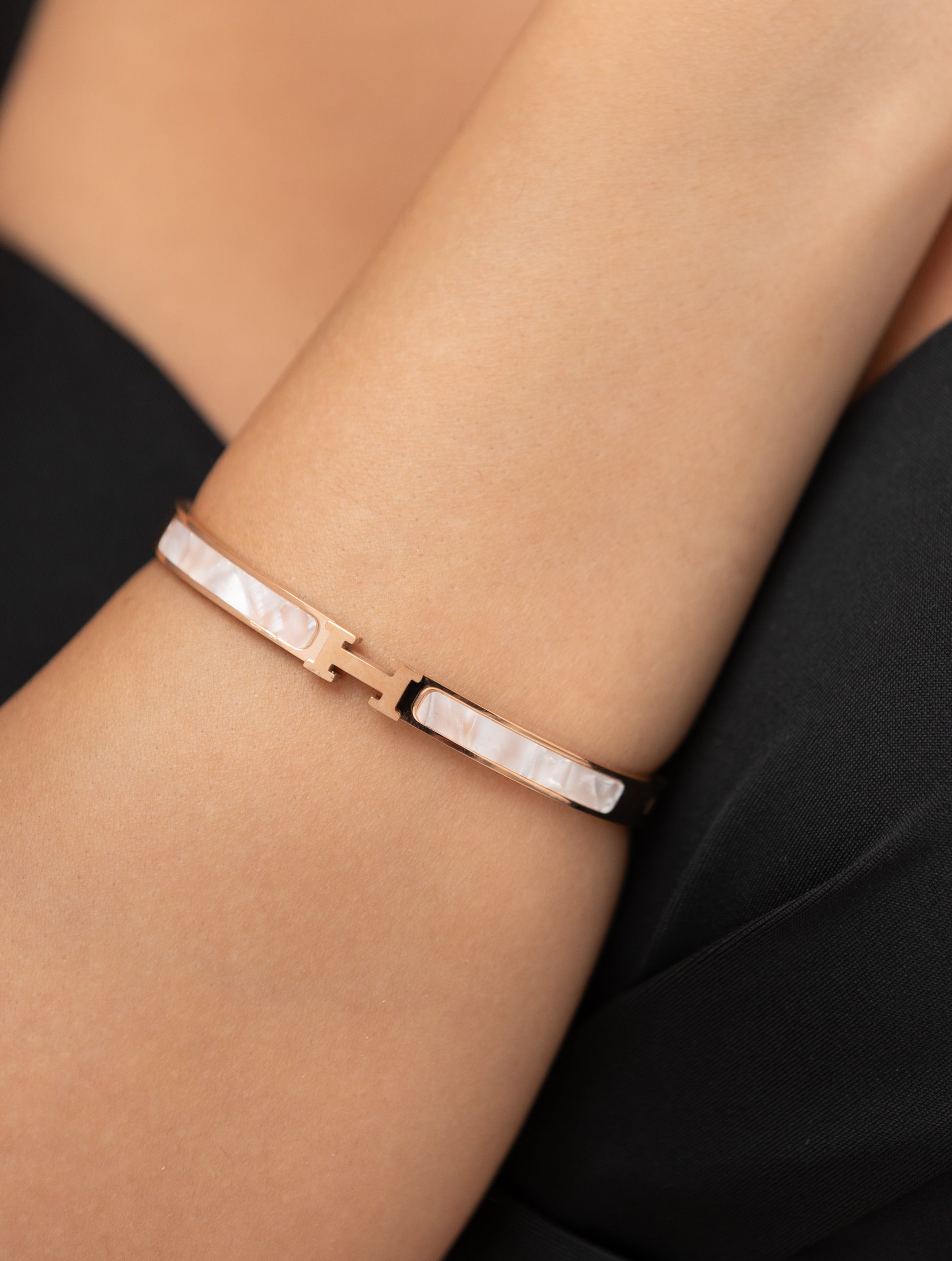 Hermes Statement Sleek Bracelet in Rose Gold (18K Gold Plated)