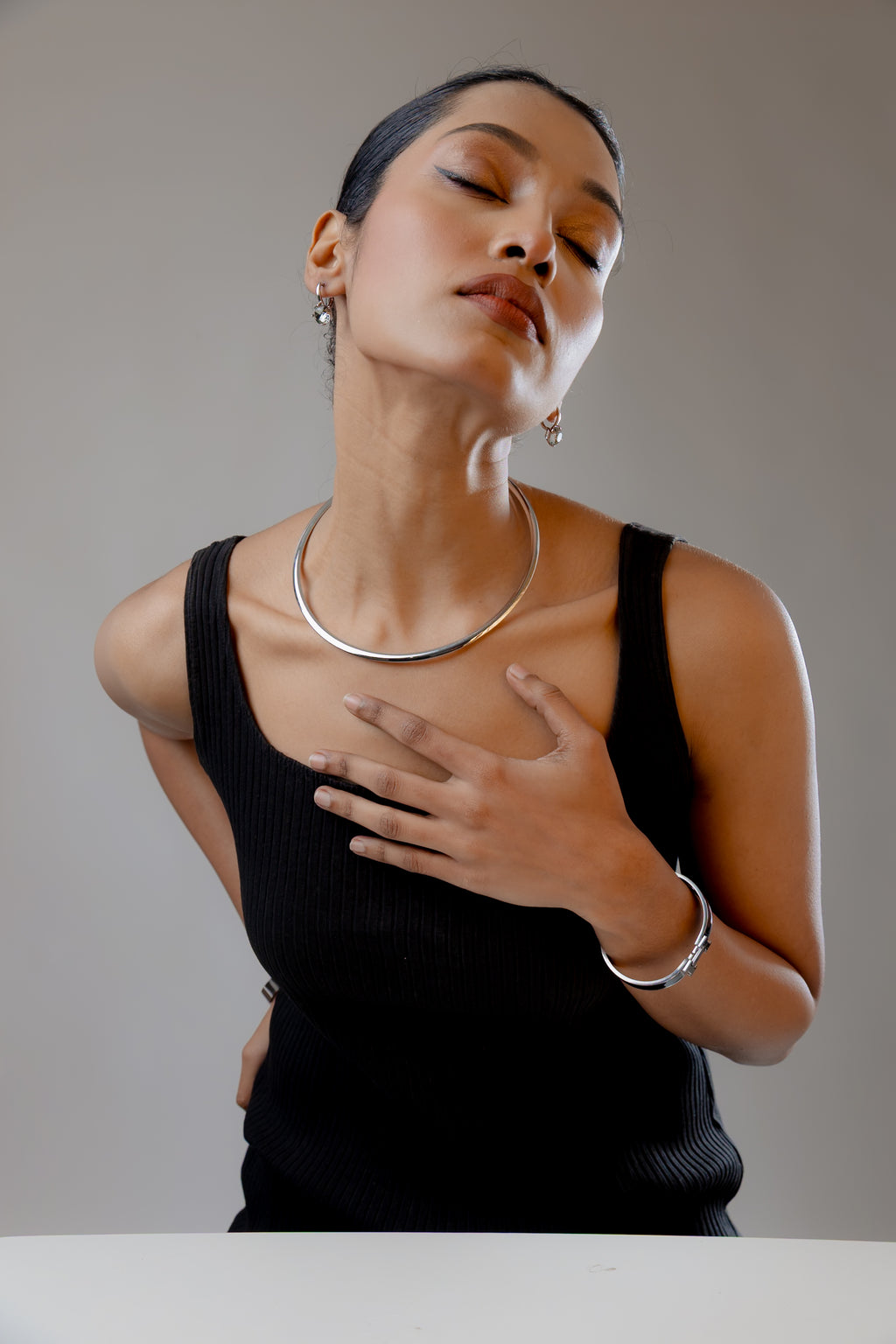 Luna Curve Silver Collar Necklace