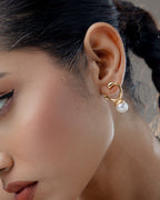 Pearl Curve Gold Stud Earrings