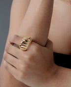 Helix Sculpt Statement Ring – Gold