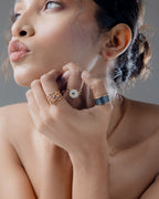 Noir Wave Adjustable Ring – Gold & Black