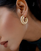 Luna Ribbed Gold Hoop Earrings - Gold Plated