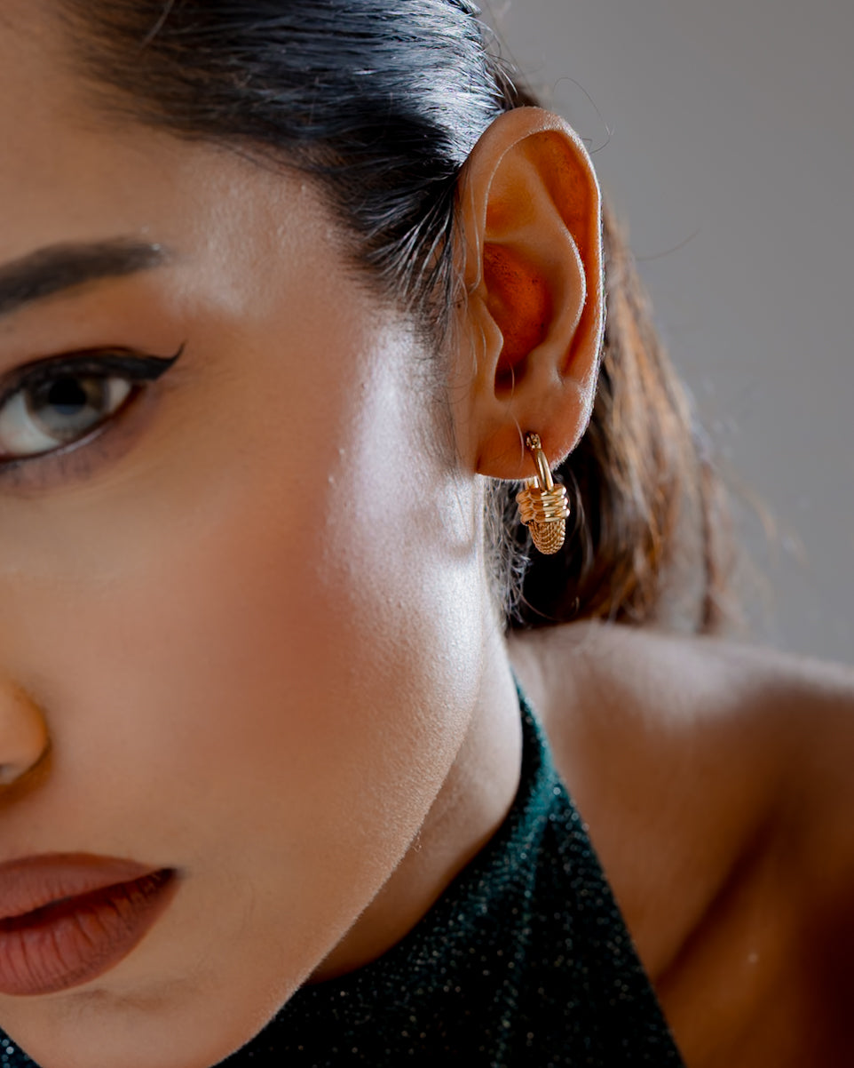 Aurelia Luxe Mesh Hoop Earrings (18K Gold Plated)