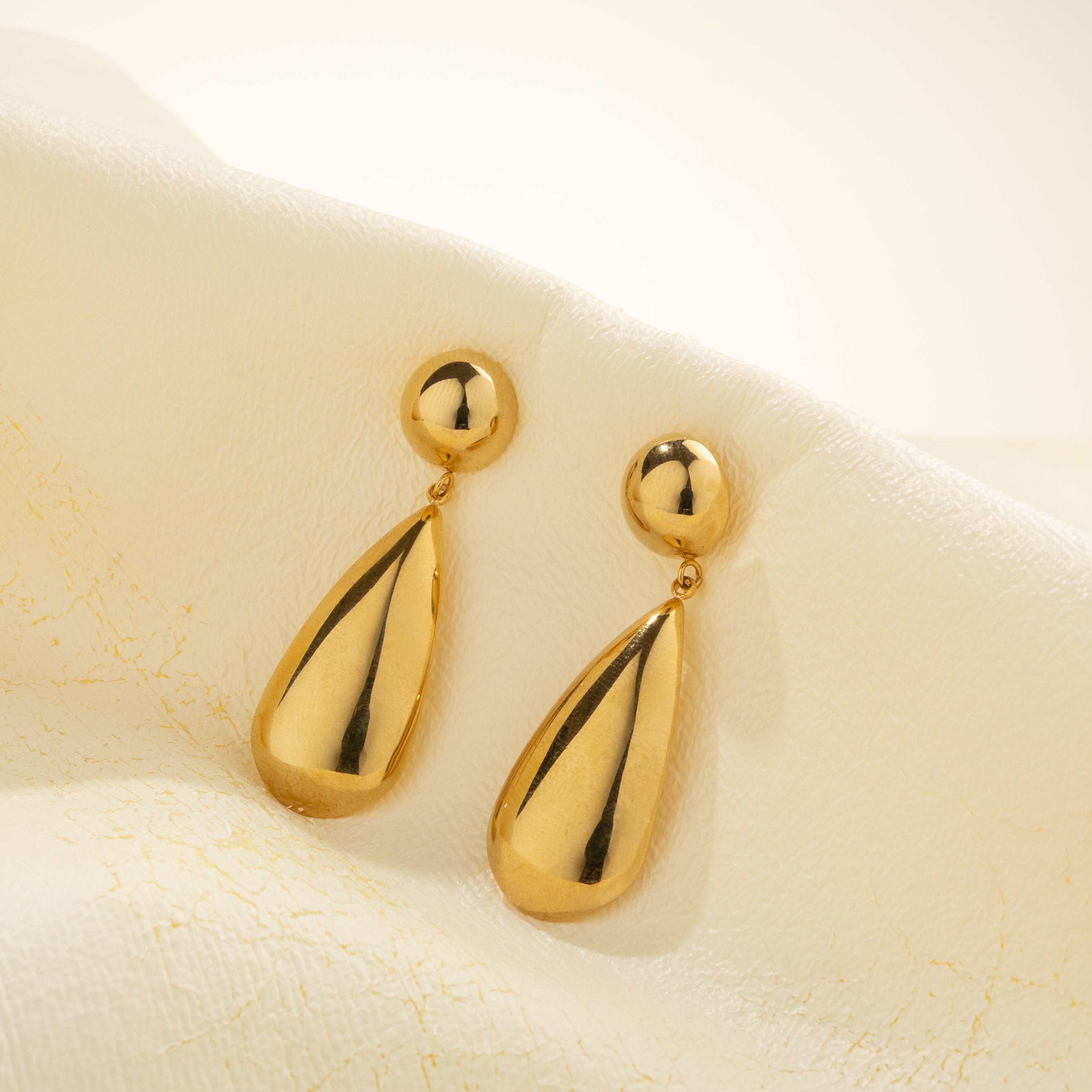Aurora Drop Earrings (18K Gold Plated)