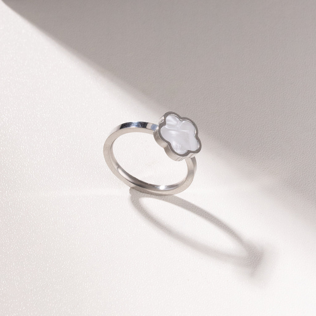 Ivory Bloom Ring (18K Gold Plated)