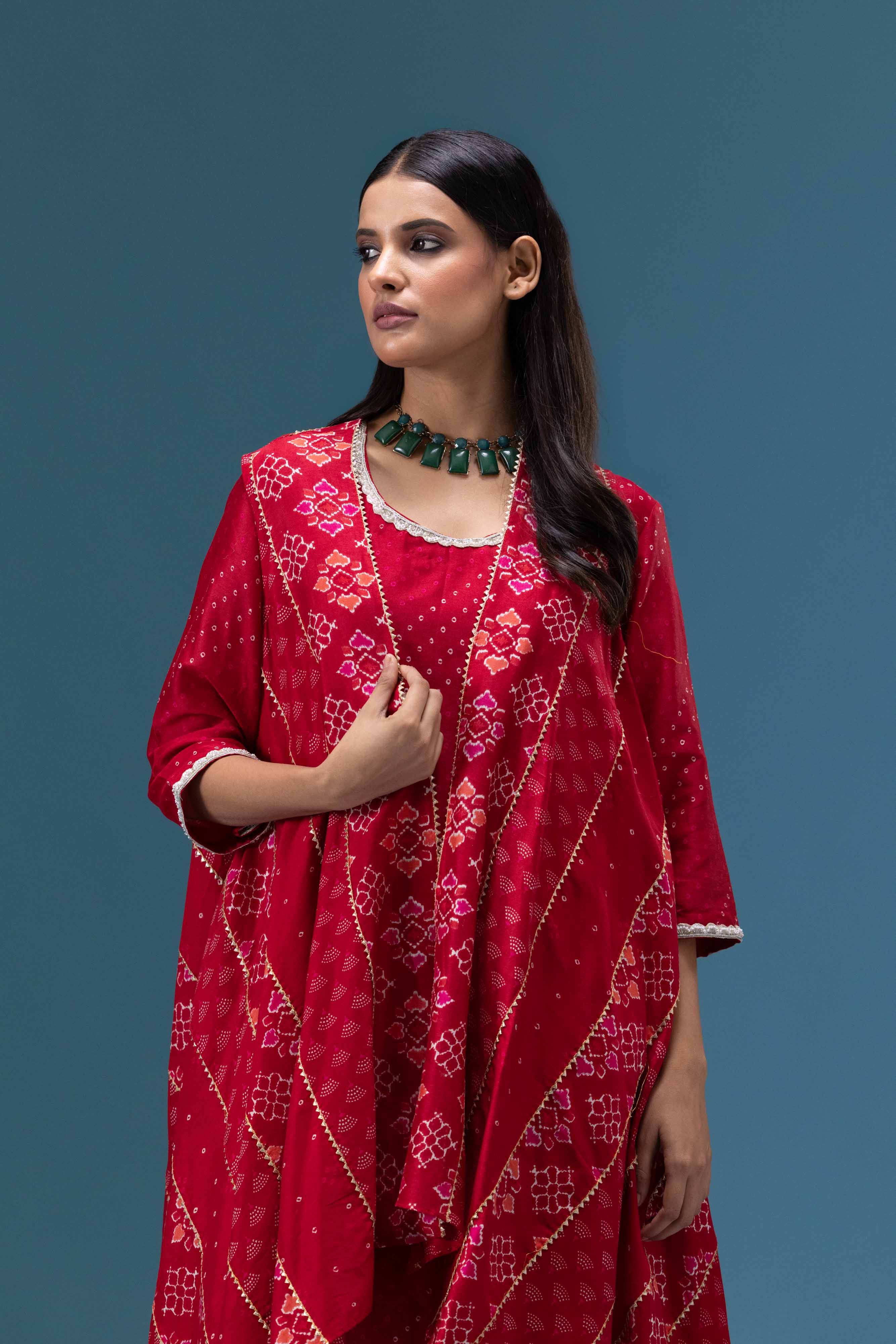 Riwaayat Red Drape 3-Piece Set