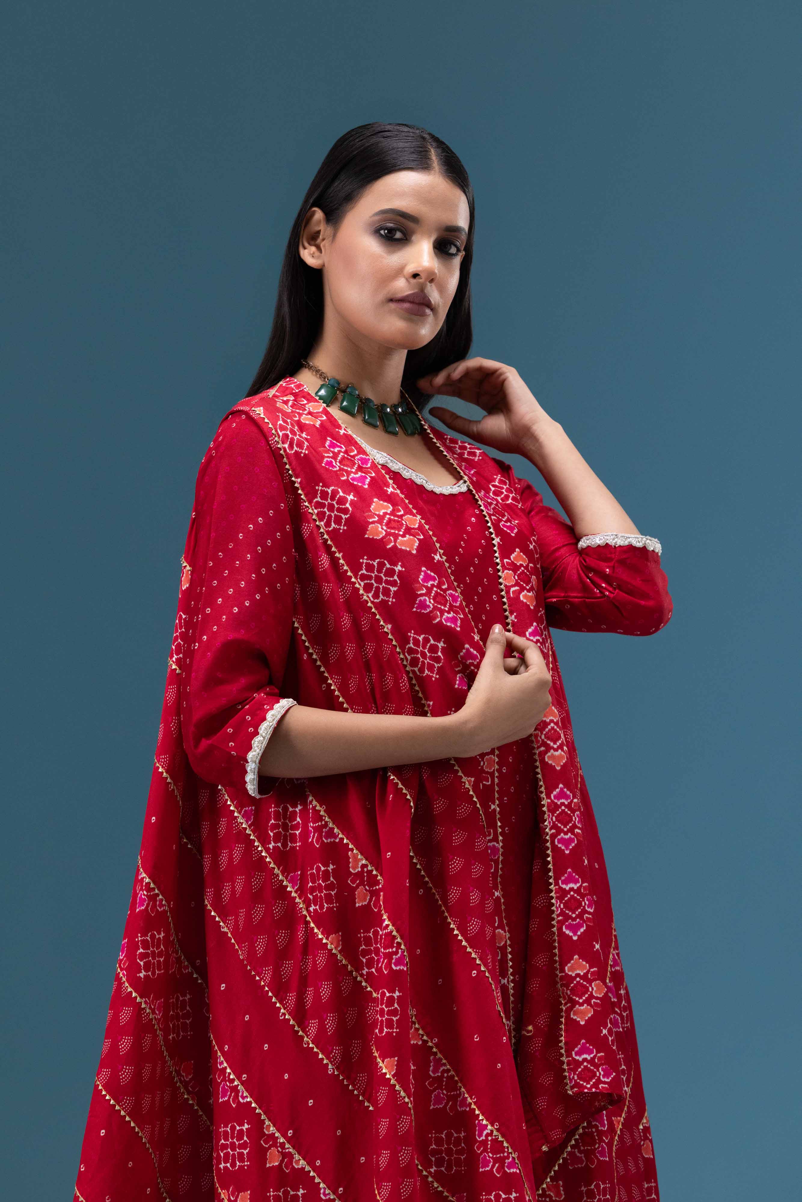 Riwaayat Red Drape 3-Piece Set