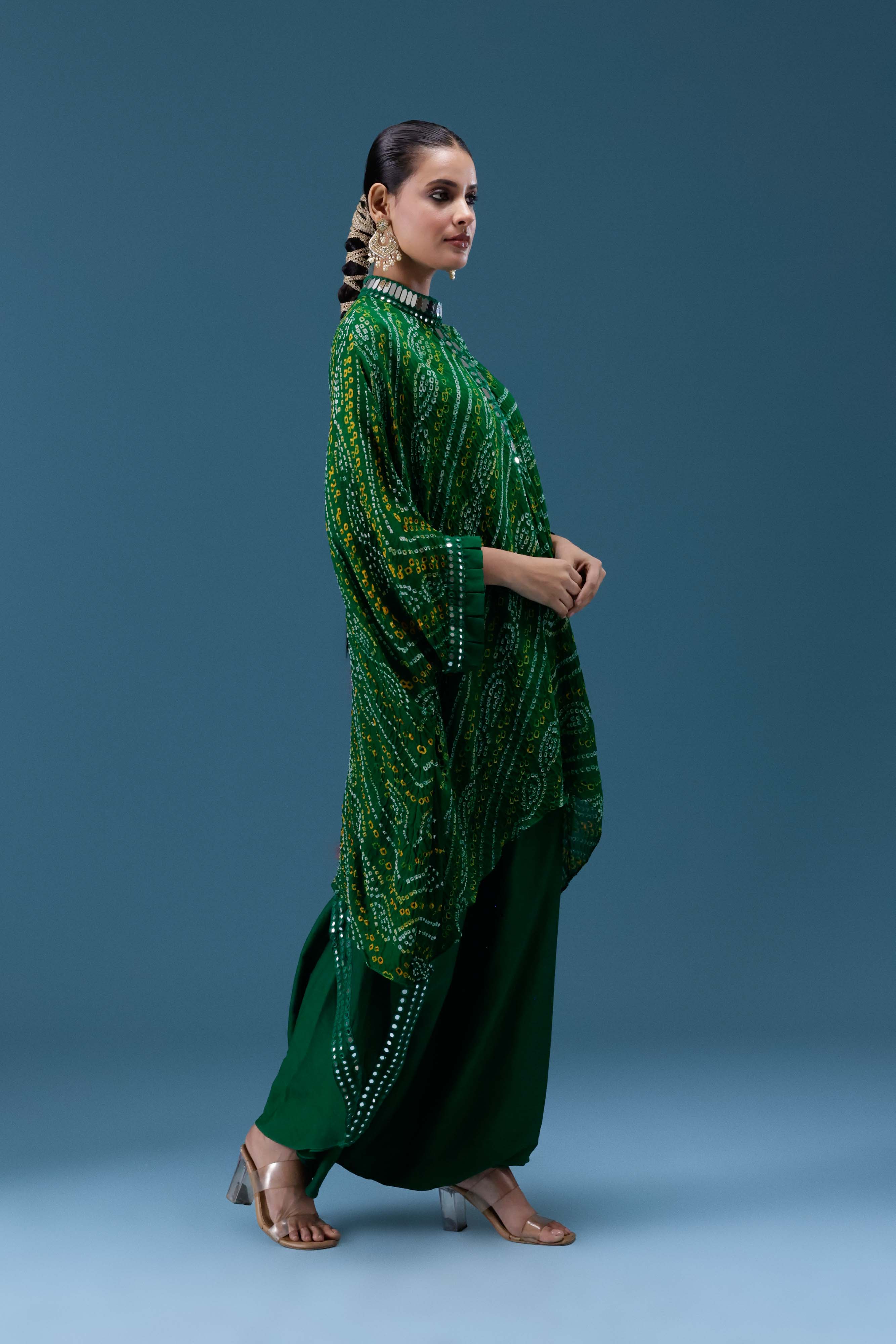 Zeenat Green Bandhani Mirror Work Set