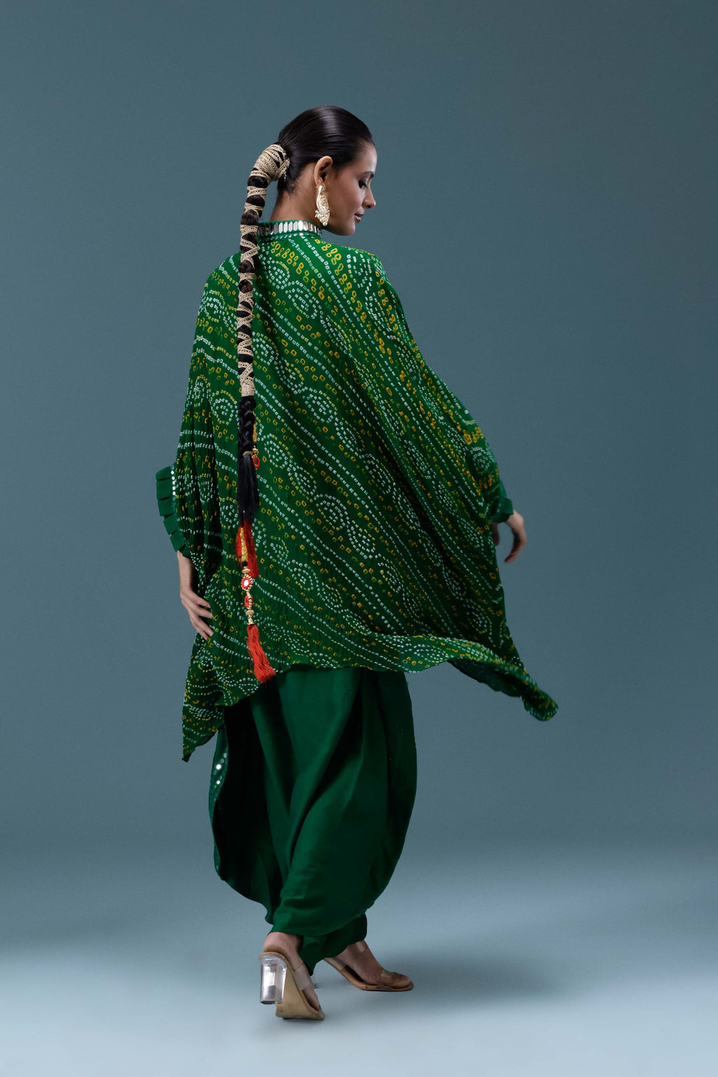 Zeenat Green Bandhani Mirror Work Set