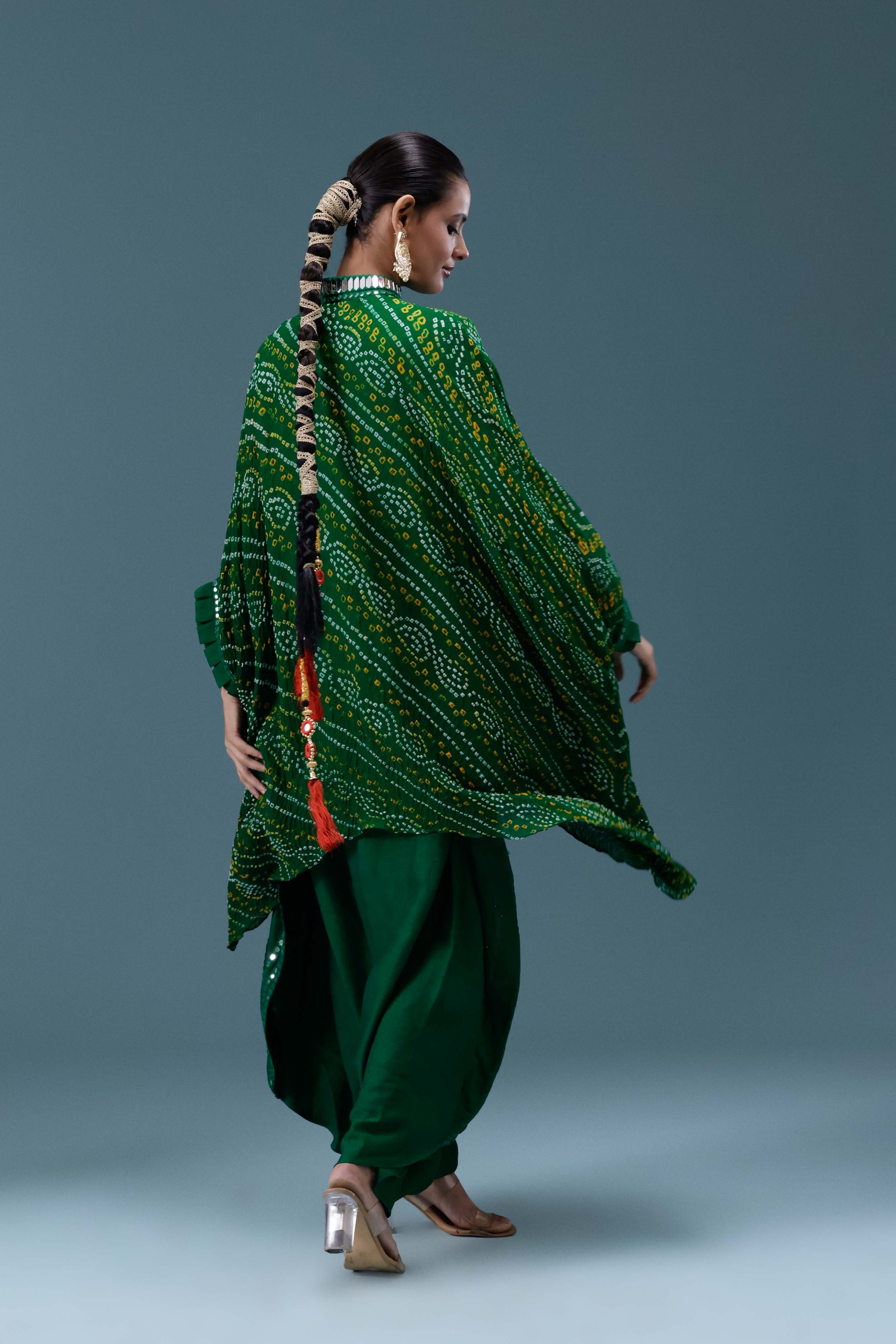Zeenat Green Bandhani Mirror Work Set