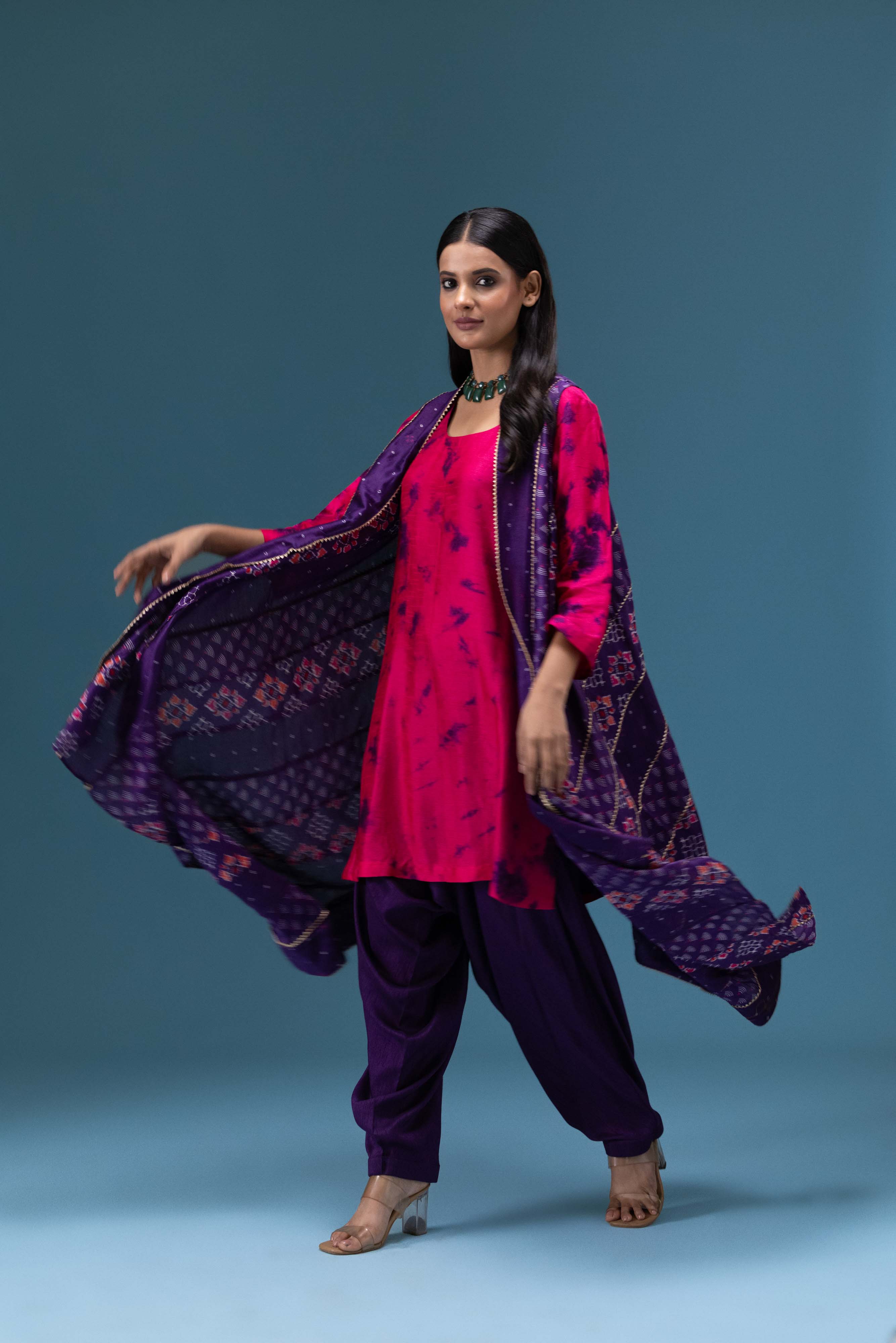Riwaayat Magenta Drape 3-Piece Set