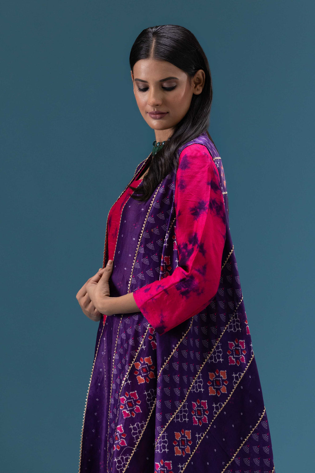 Riwaayat Magenta Drape 3-Piece Set
